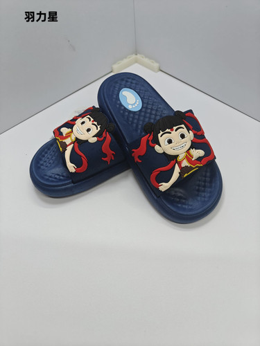 儿童拖鞋2025夏季新款男女中小童奥特曼哪吒卡通居家防滑凉鞋