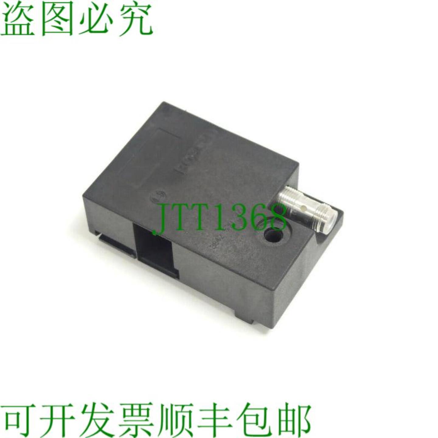 3842 530 309压力传感器+巴鲁夫BES M12MI-PSC40B-S04G接近传感