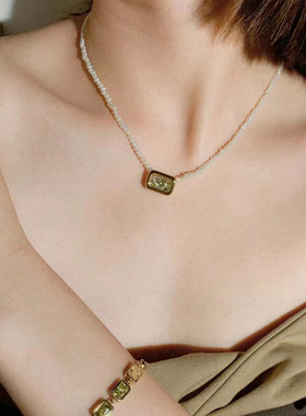 白百何同款MINT THERAPY情绪小米粒珍珠项链女轻奢复古小众choker