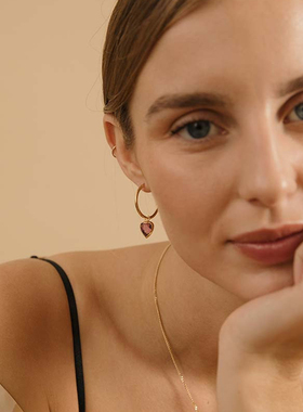 Louise Damas水晶爱心耳环女法式轻奢绝美气质耳饰素圈桃心吊坠