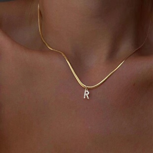 neckontheline镶钻字母项链欧美ins风简约百搭短款 颈链细蛇骨链