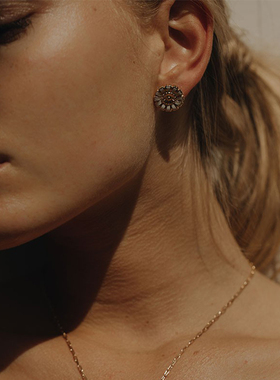 Louise Damas雏菊花朵耳钉女法式小清新浪漫优雅耳环甜美气质耳饰