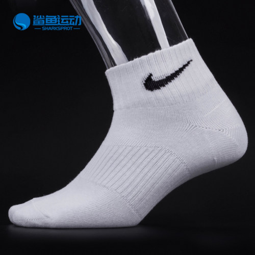 Nike/耐克运动袜SX4706