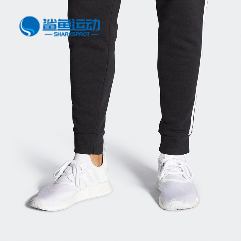 阿迪达斯男女休闲鞋FY9384