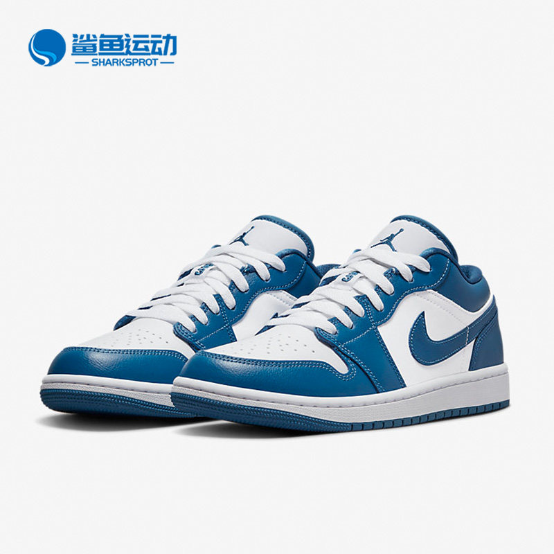 耐克女子运动板鞋DC0774-114