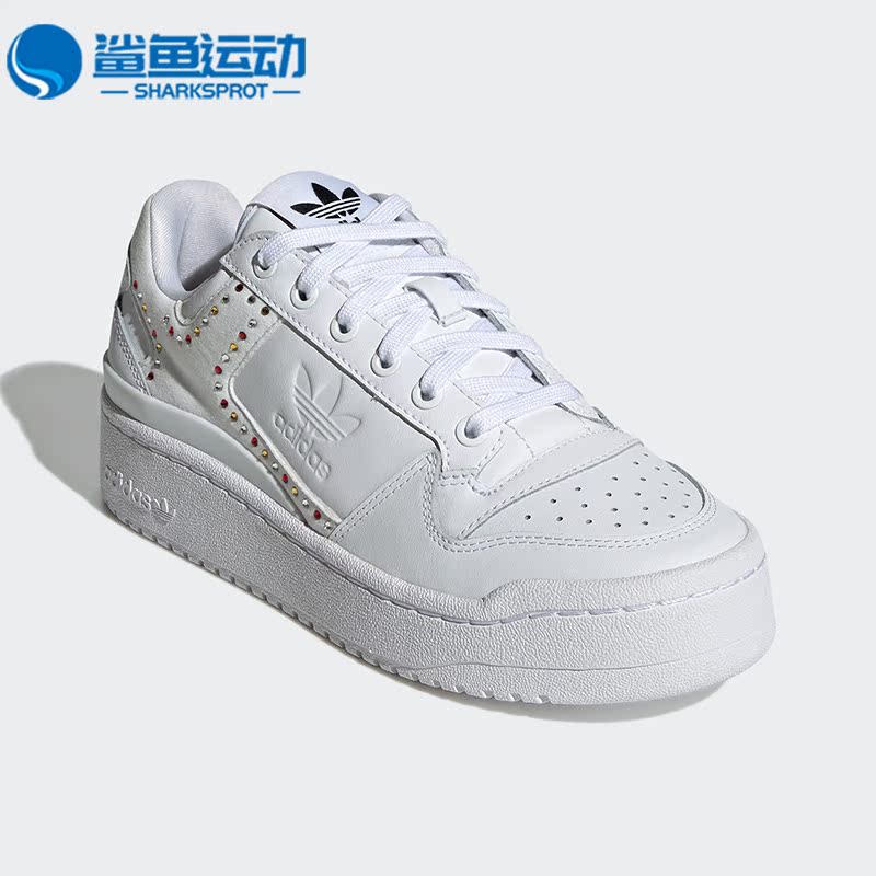 阿迪达斯女子休闲鞋GY0816