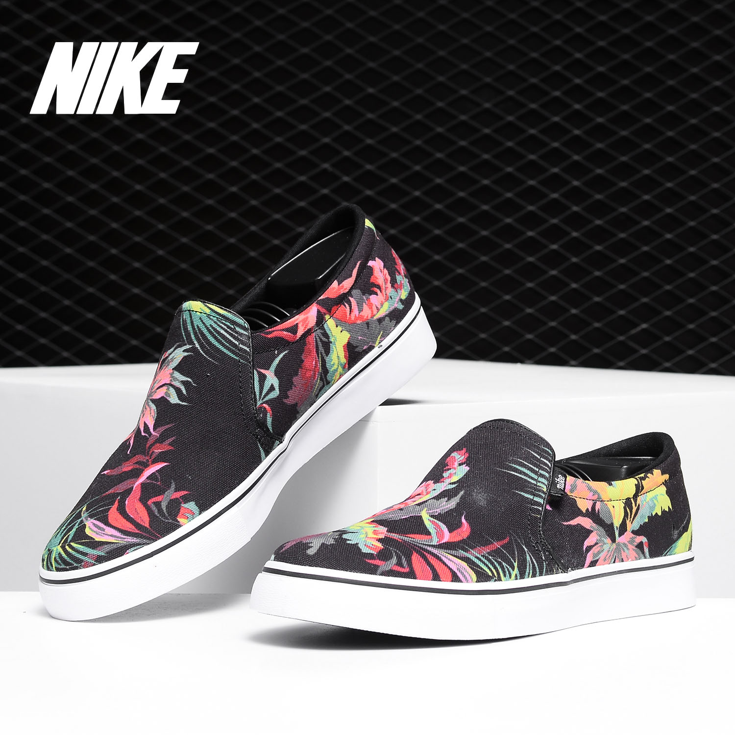 NIKE男子一脚穿懒人鞋休闲