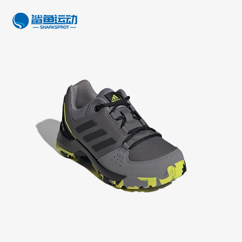 阿迪达斯大童户外休闲鞋
