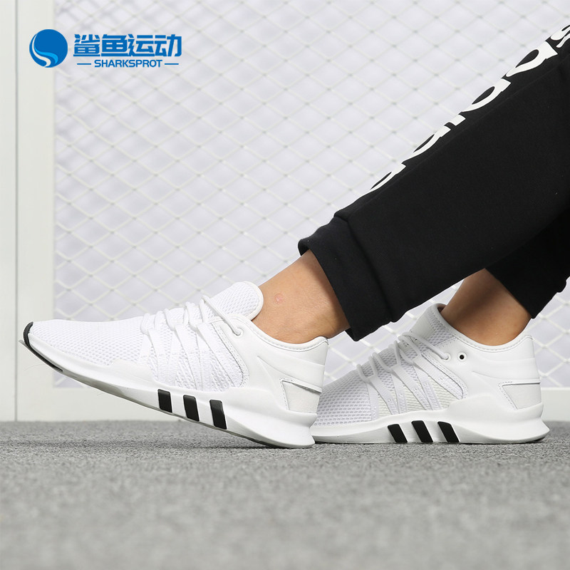 阿迪达斯女子休闲鞋CQ2160