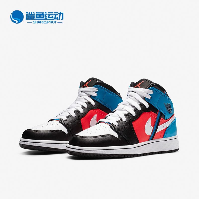 耐克儿童运动鞋CV4891