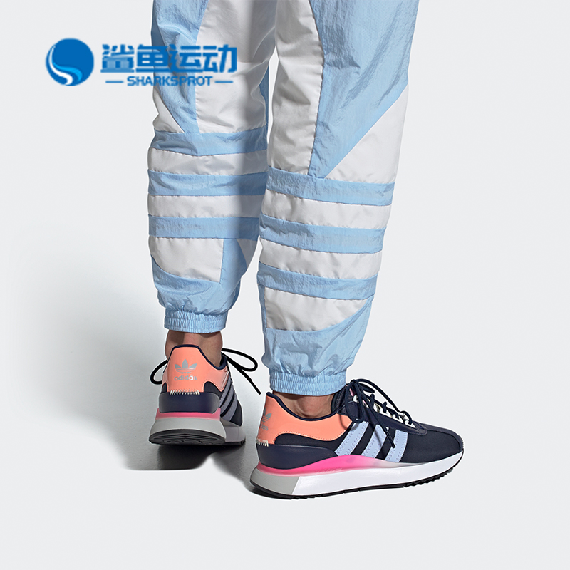 阿迪达斯女子休闲鞋EF5547