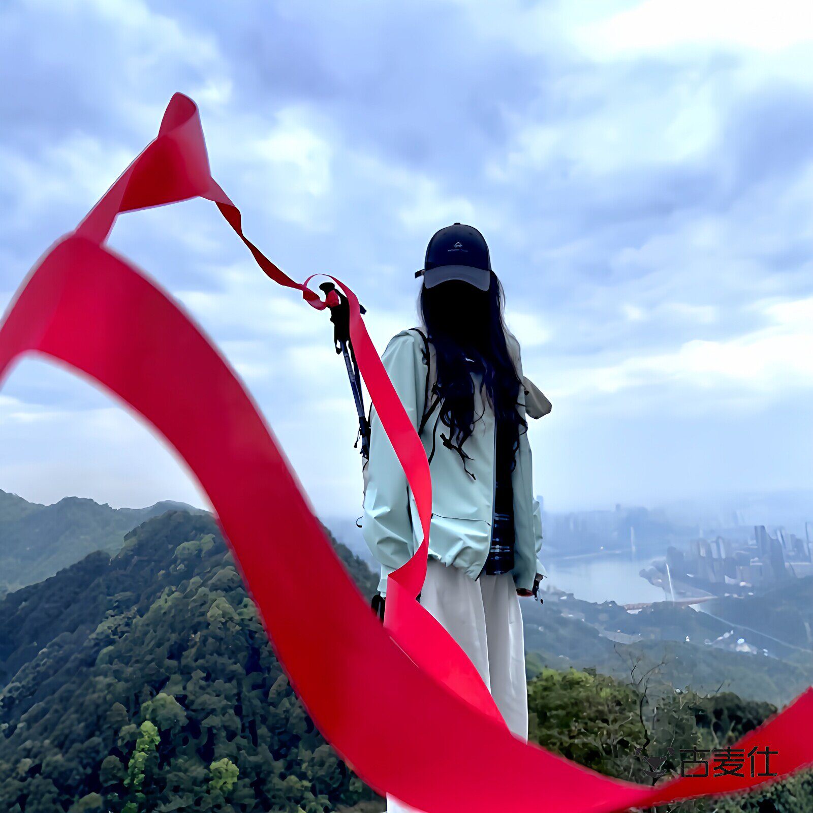 【一代人的红丝带】登山杖红飘带爬山徒步登顶打卡装饰品拍照道具