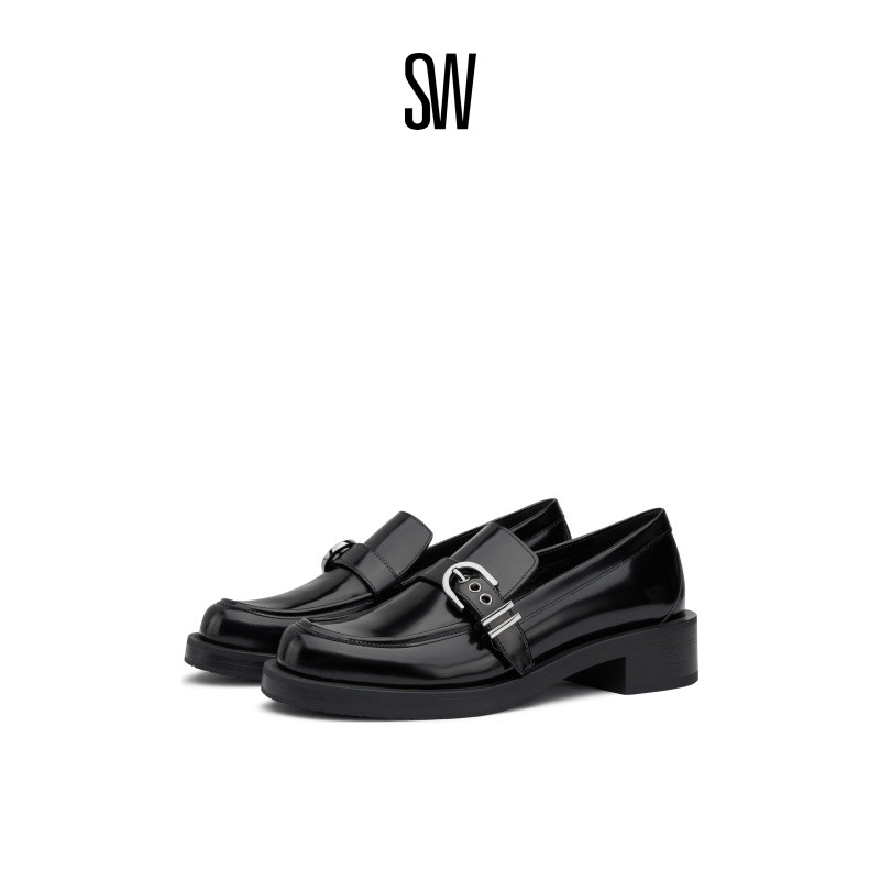 SW24夏季新款机车风扣带乐福鞋