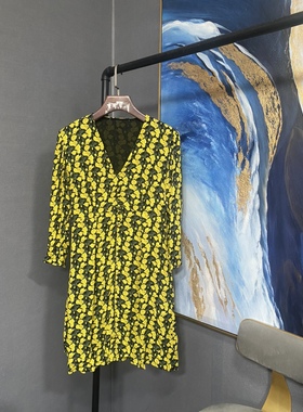M黄色小花朵V领七分袖连衣裙MBO3DRS035