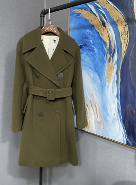 M军绿色含绵羊毛双排扣廓形宽松有腰带毛呢外套MAI4OVC005
