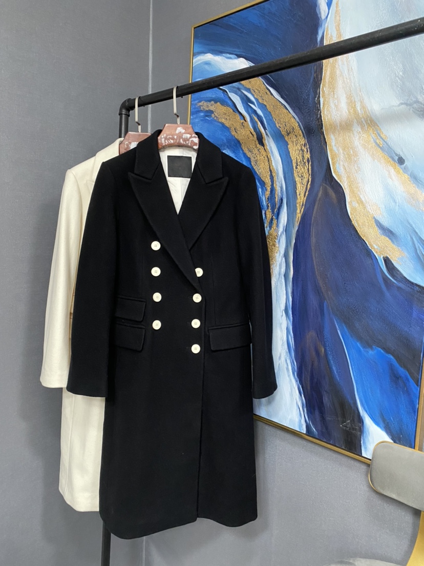 E黑白两色双排白扣含羊毛中长款毛呢外套EA184OVC111