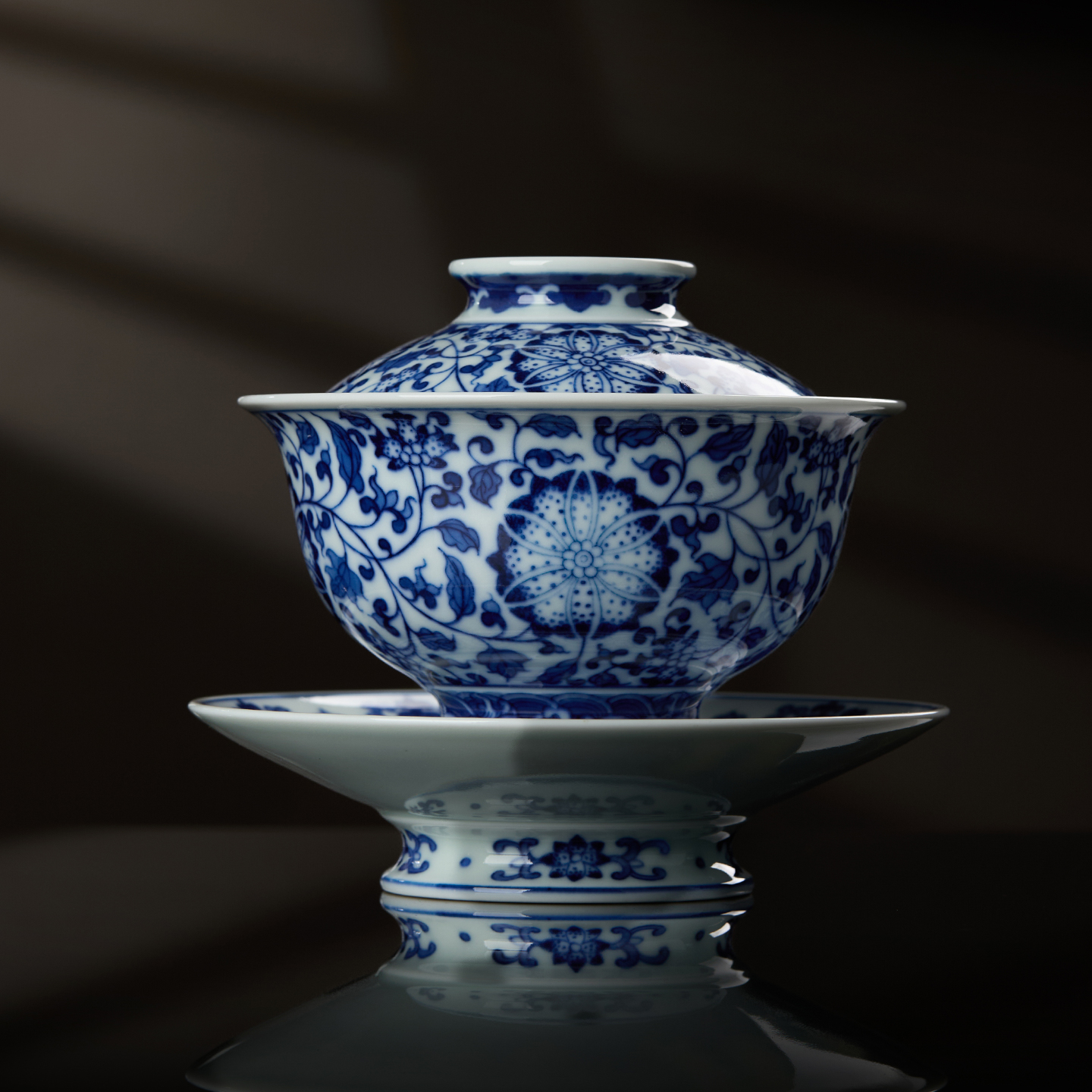 景德镇官方青花缠枝莲三才盖碗