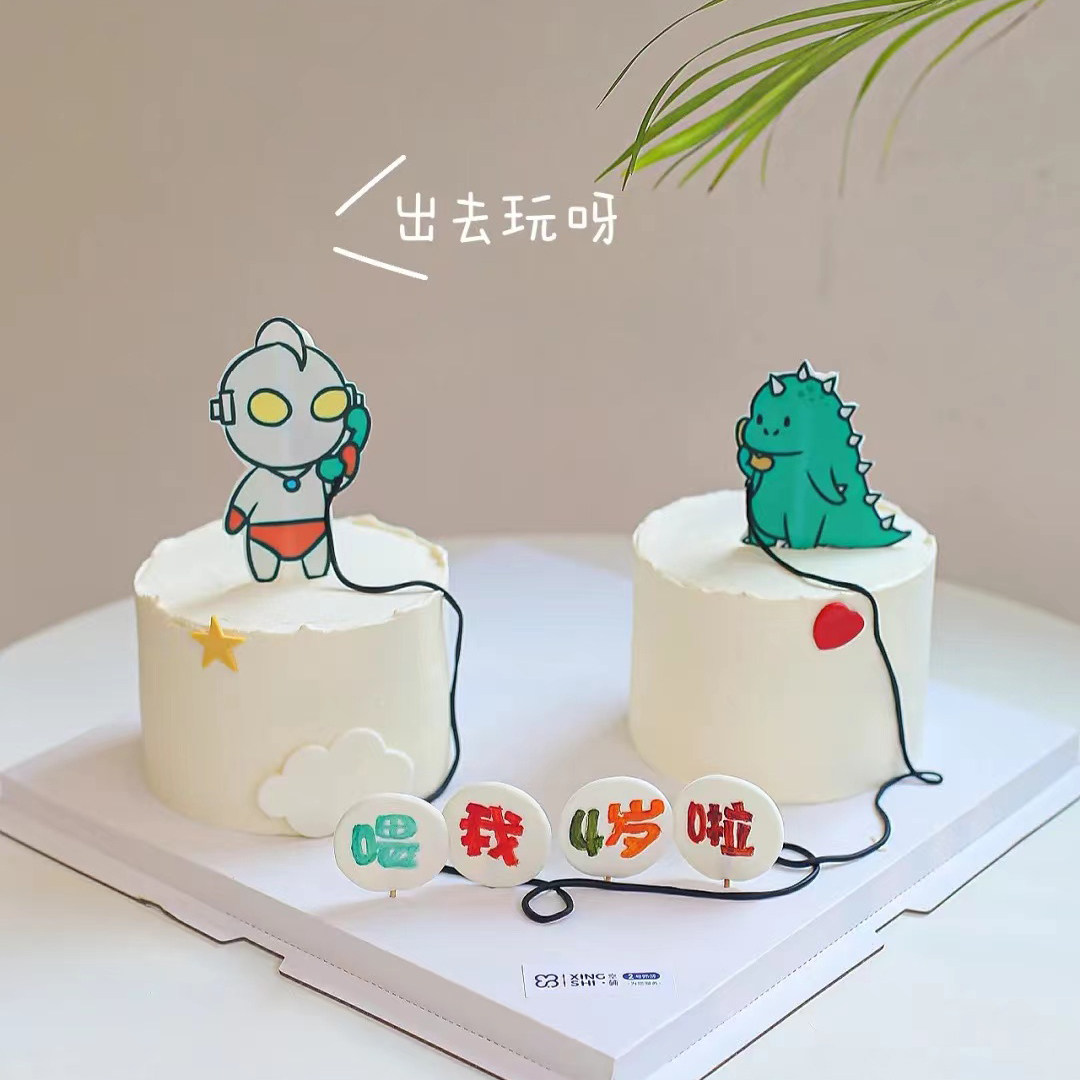 奥特凹凸曼打小怪兽生日蛋糕装饰插牌超人给怪兽打电话小朋友派对