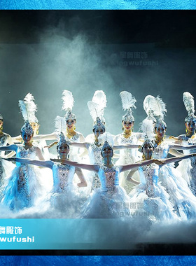 大型民族歌舞晚会大美新疆舞蹈服装民族服装白色新疆舞蹈演出服装
