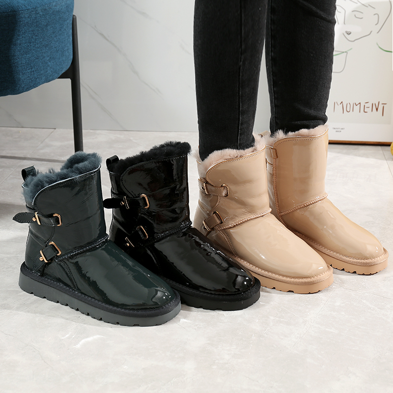 时尚漆皮亮面防水雪地靴女中筒靴皮毛一体加厚羊毛东北厚底女棉靴