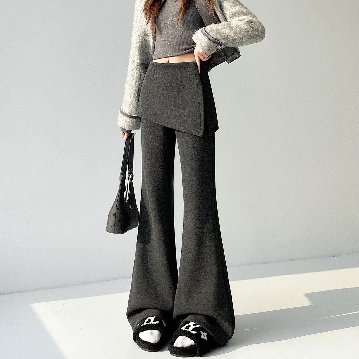 深灰色单裤微喇裤女春秋2026新款高腰显瘦假两件屁帘加长喇叭卫裤