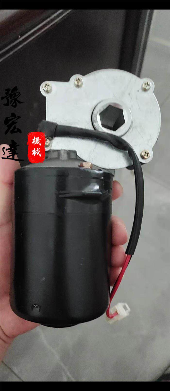 促12v100w电机 肥箱电机 改装设备 下料盒电机 100瓦电机播种机新