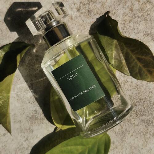 乌尔里郎阿卜苏青草香水