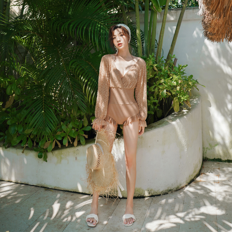 速发2MOMO024保连体年守长袖露背显白遮肉温泉度假休闲泳装