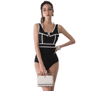 OMOM【纯欲密码】性感慵懒气质罩衫白色比基尼三件套温泉度假泳衣