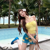 omom2026新款 甜辣性感碎花挂脖分体泳衣多巴胺夏季 海边沙滩度假玩