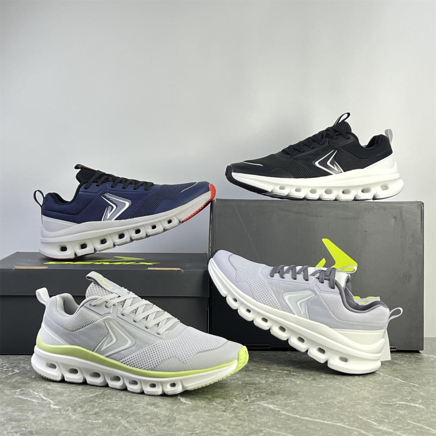 出俄单高端跑步鞋男女网面透气休闲慢跑鞋厚底减震轻便运动鞋