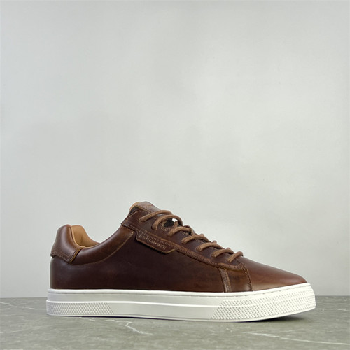 在售150美刀法国时尚运动鞋男鞋头层牛皮拼接休闲鞋耐磨低帮板鞋