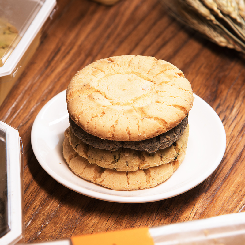 老香斋杏仁酥上海手工非遗零食