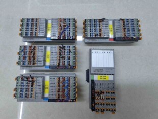 2688161 菲尼克斯IO 3个 2议价& 2688145 1个