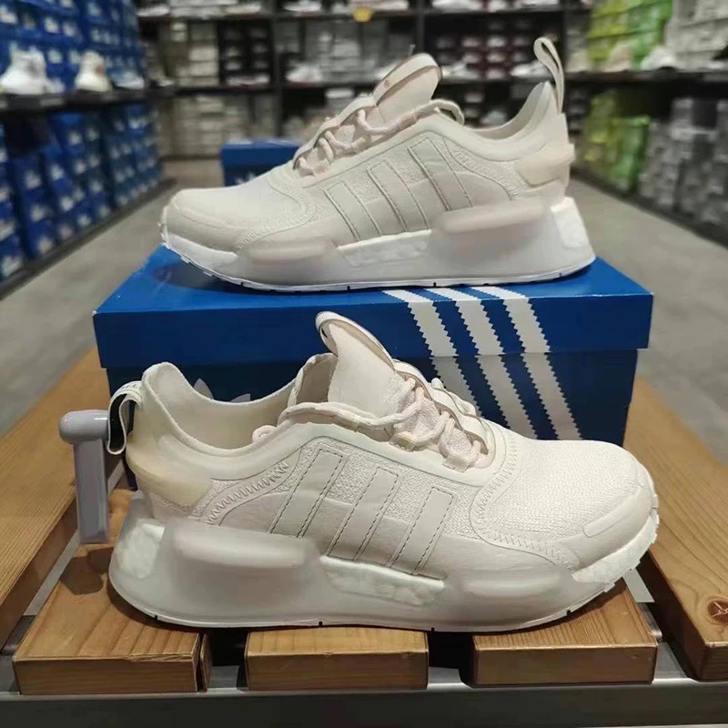 Adidas阿迪达斯女子休闲鞋