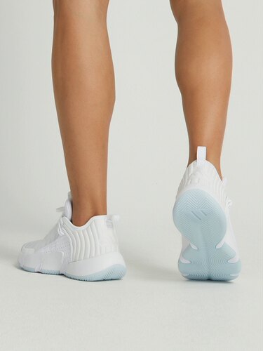 Adidas阿迪达斯TRAE UNLIMITED运动耐磨男子休闲实战篮球鞋IE2142