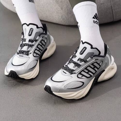 Adidas阿迪达斯男女款运动老爹鞋