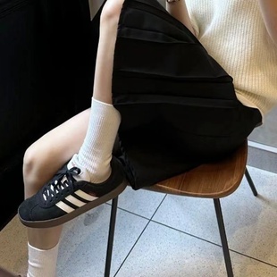 低帮耐磨休闲板鞋 CLASSIC男女同款 JS3004 COURT Adidas阿迪达斯VL