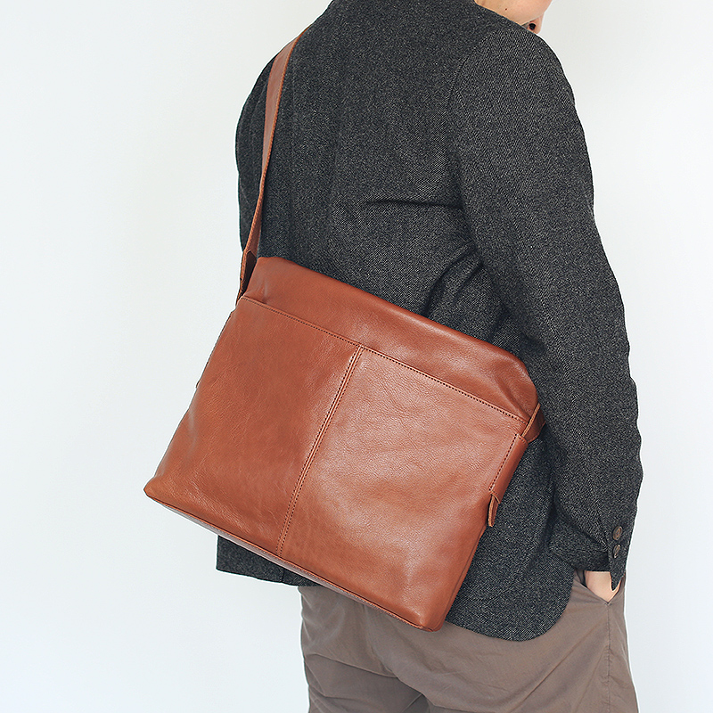 蓝皮具男士单肩包真皮牛皮拉链