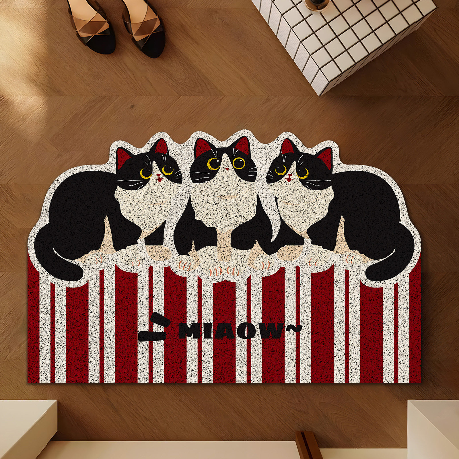 灰熊 X 叫我法师 新年啊猫入户丝圈地垫防滑脚垫红色地毯门外蹭土,居家布艺,入户地垫,淘宝优惠券,粉丝福利购,淘宝优惠卷