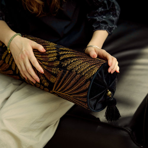 黑底奢金树叶绣花圆柱扶手枕沙发靠垫客厅沙发抱枕套靠垫套可拆洗