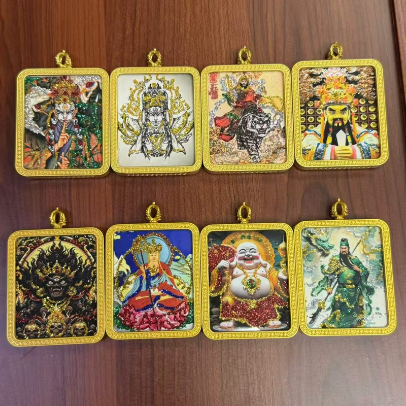 手绘彩金唐卡白鹤童子上彩描彩工艺45*55地藏王佛牌唐卡吊坠送绳