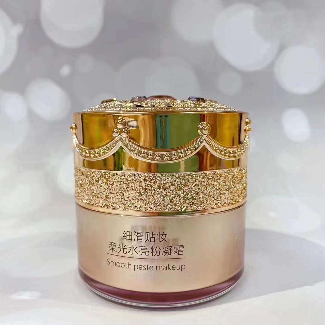 丝滑贴妆柔光水亮粉凝霜