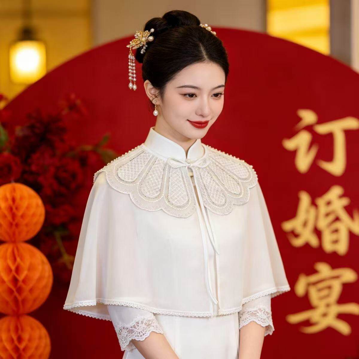 中国风重工蕾丝披肩女白色旗袍外搭百搭短款云肩气质搭配