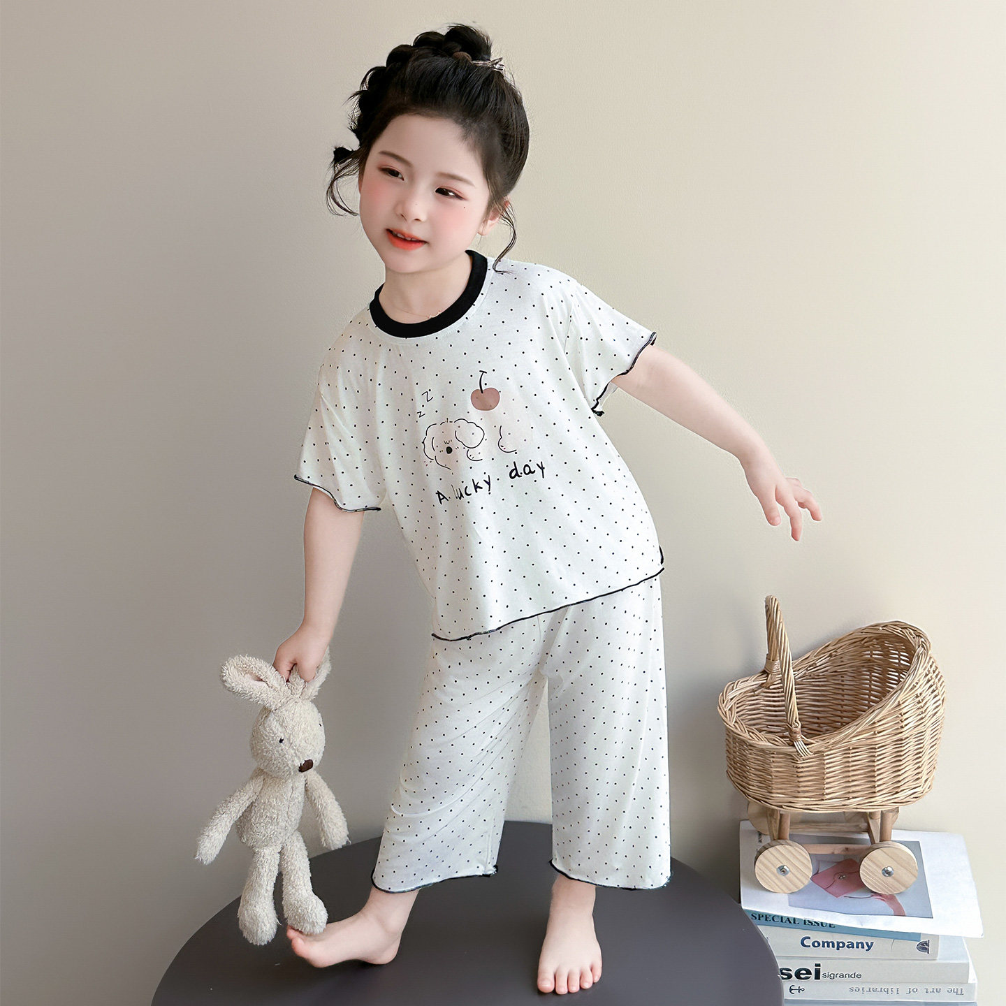 儿童睡衣女童夏季薄款波点卡通中小童短袖七分裤分体家居服套装