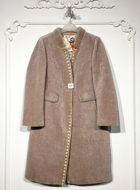 N系列 8253S251 时尚水貂毛装饰羊毛羊剪绒外套品牌女装折扣颦薪