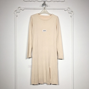 针织连衣裙品牌女装 时尚 折扣颦薪 8244S250 N系列