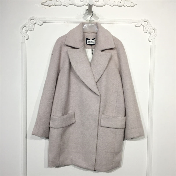 蜜系列 8127S042 时尚毛呢外套品牌女装折扣颦薪