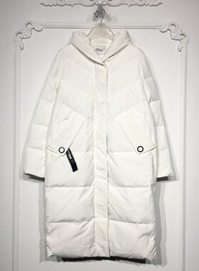 潮系列 8282S097 时尚羽绒服品牌女装折扣颦薪