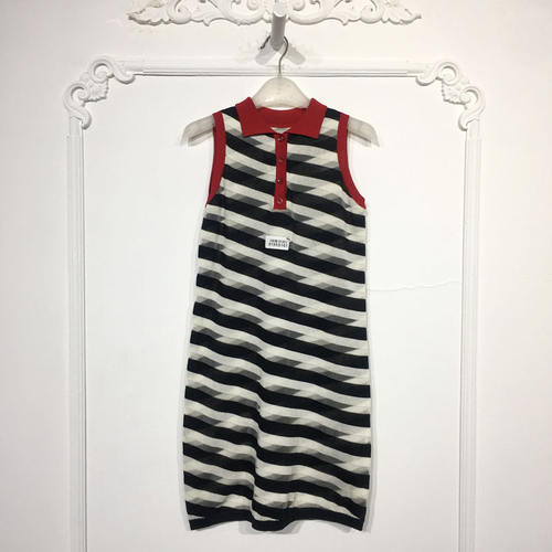 欧系列 8195S161 时尚针织连衣裙品牌女装折扣颦薪